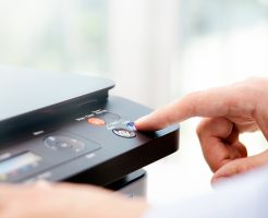 印刷スピードによる中古複合機の選び方！業務効率改善３機種